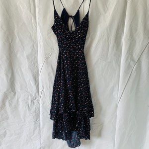 Adeline LosAngeles V Neck Thin Strap Open Back Tie